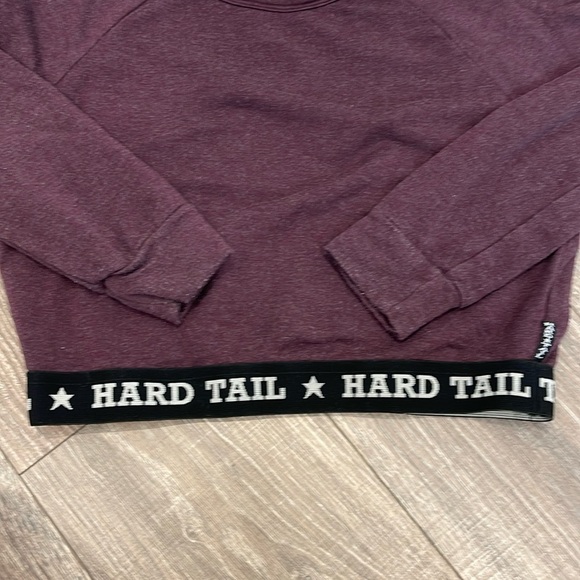 Hard Tail with Elastic Band Eggplant Color top - Picture 2 of 3